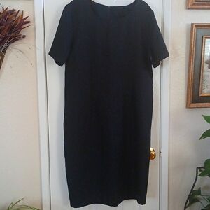 Short Sleeve Black Dress